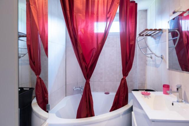 Residence Groupama Lyon Meyzieu Bagian luar foto
